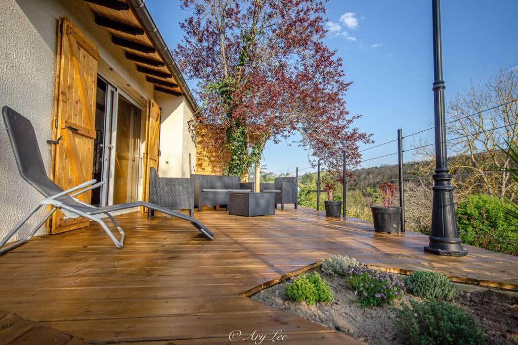 Willa Gite Du Mont Plaisir Chouvigny Zewnętrze zdjęcie